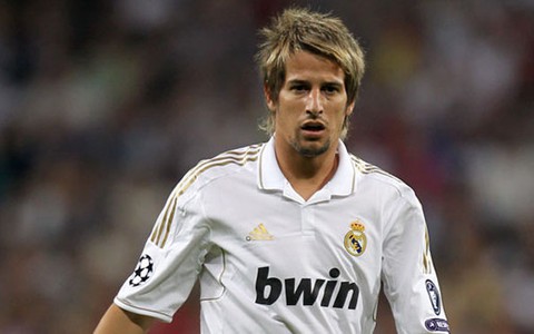 Fabio Coentrao bị treo giò bốn trận