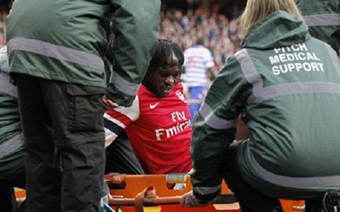 Arsenal mất Gervinho 4 tuần