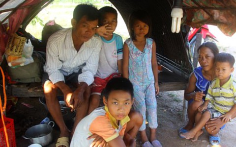 Bọt nước sông Hương