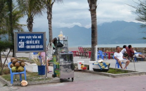 Xâu xé tuyến đường du lịch