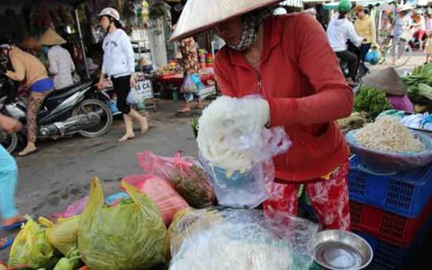 Tích cực xét nghiệm để chứng minh bún, bánh an toàn