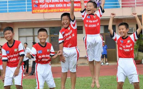 Học viện Hoàng Anh Gia Lai Arsenal JMG tuyển sinh lần 3