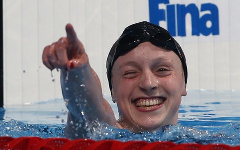 Katie Ledecky đoạt HCV và phá kỷ lục thế giới 1500m tự do nữ
