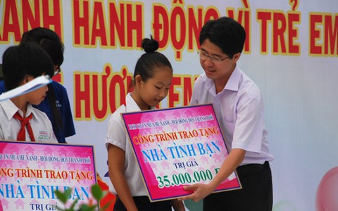 Ngày hội "Chiến sĩ Mùa hè xanh hành động vì trẻ em"