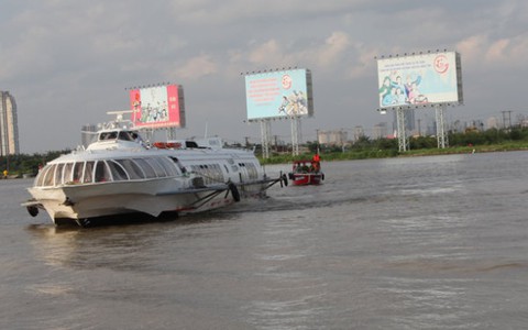 Tàu cánh ngầm - "lão niên" cưỡi sóng