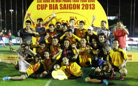 Hà Thăng FC đoạt chức vô địch tại Hà Nội