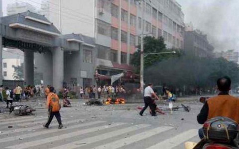 Nổ lớn gần trường tiểu học ở Khu tự trị Choang