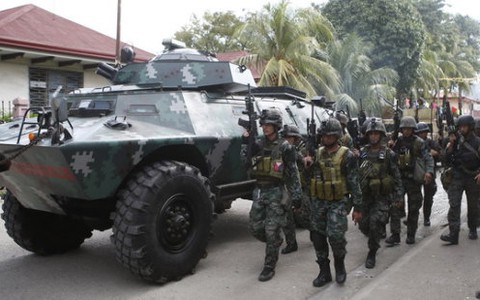 Tổng thống Philippines cảnh cáo nhóm khủng bố ly khai