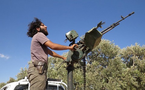 Mỹ nối lại viện trợ vũ khí cho phiến quân Syria