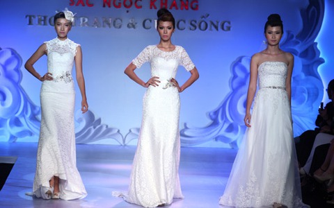 Áo cưới 2013: Nắng ban mai