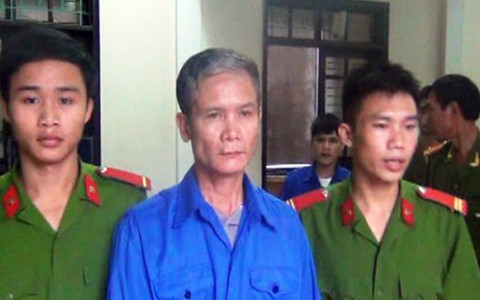 Án chung thân cho kẻ đánh búa vào đầu vợ