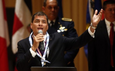 Ecuador cấm 55 kênh đài phát sóng