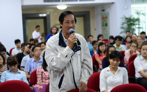 Đứng dậy, đừng gục ngã!