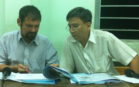 Buổi học Anh văn tại chức... "lạ"