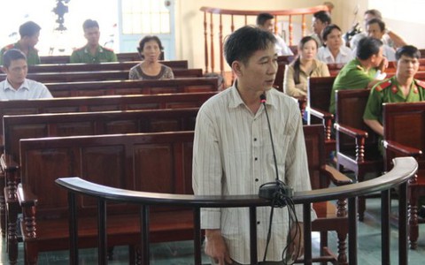 Thuê đất của nông dân đem bán, giám đốc lãnh án 13 năm tù
