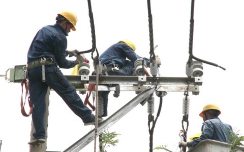 Chỉ rõ EVN sai để họ chấn chỉnh