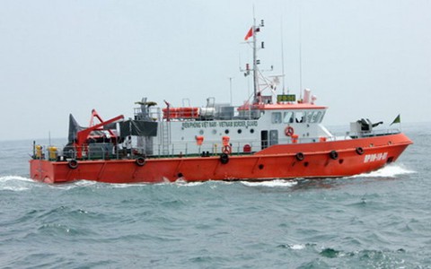 Tàu hàng tông chìm tàu cá, 4 ngư dân mất tích