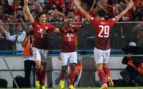 "Bố già" Lippi cùng Quảng Châu Evergrande hướng tới lịch sử