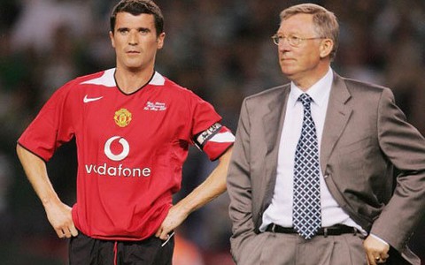 Roy Keane trả đũa HLV Ferguson