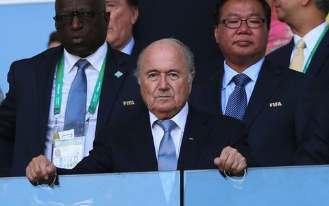 Chủ tịch Blatter: "Tôi không phải ký sinh trùng hút máu"