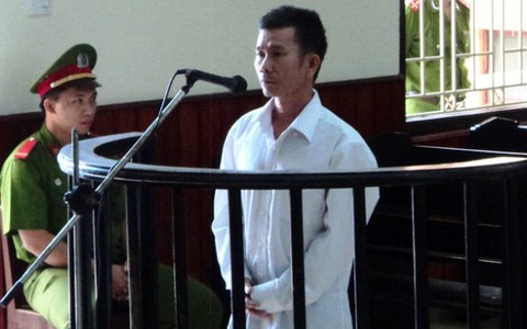 Kẻ cuồng sát vợ lãnh án