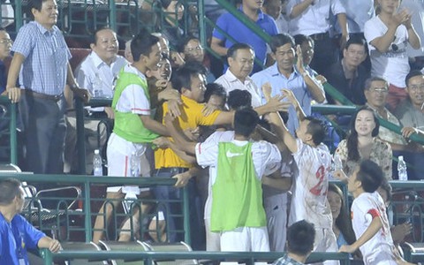 U-23 Việt Nam gặp Becamex Bình Dương ở chung kết BTV Cup 2013