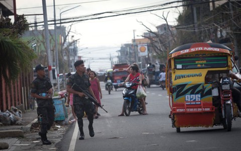 Tường trình từ Philippines: Những cánh tay chìa ra vô tận