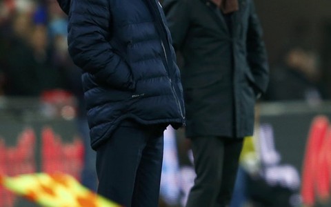 HLV Roy Hodgson vẫn lạc quan