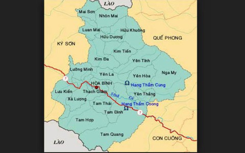 Xe tải chở keo rơi xuống vực, 3 người tử vong