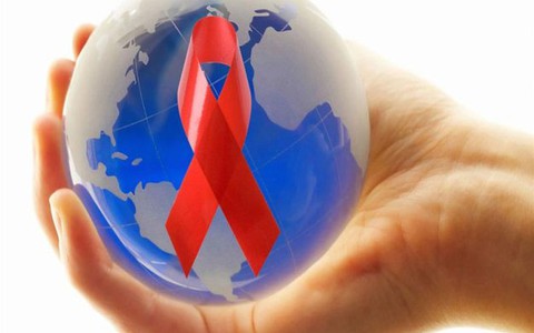 Phạt tù vì giấu bệnh AIDS khi quan hệ tình dục