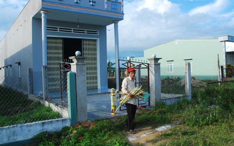 Đề nghị Nhà nước hỗ trợ dân vùng lũ lụt