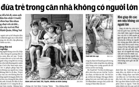 Người mẹ của 5 em nhỏ bơ vơ đã trở về