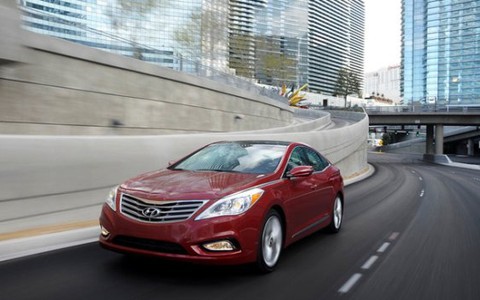 Hyundai nâng cấp và giảm giá "chiếc xe bị lãng quên"