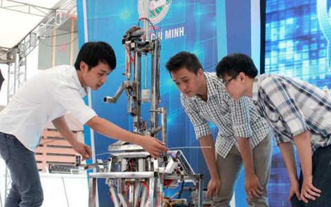 Tự đổi mới, sáng tạo trong hoạt động