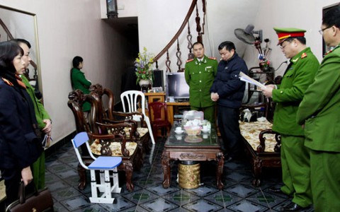 Bắt GĐ Trung tâm Cứu trợ trẻ em tàn tật Hà Giang