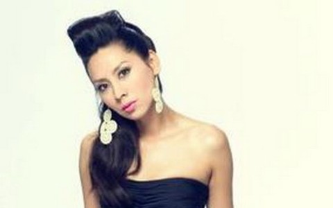 Âm nhạc &amp; bước nhảy giới thiệu con gái "nhạn trắng Gò Công"
