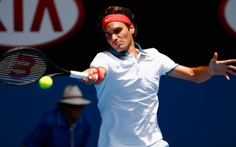Federer mong vận may từ... “bà bầu”