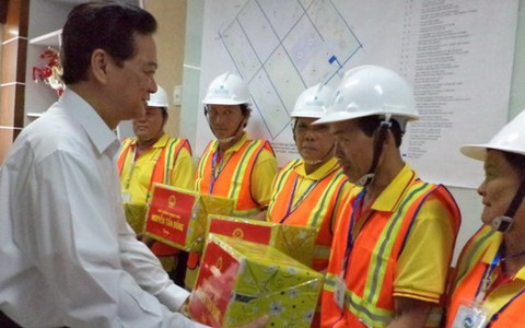 Thủ tướng Nguyễn Tấn Dũng: kiểm soát rác là mục tiêu hàng đầu