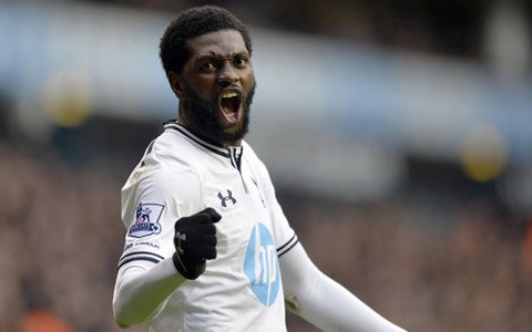 Adebayor giúp Tottenham có thêm 3 điểm