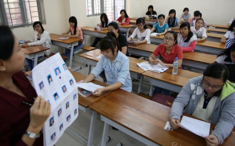 Học lực trung bình nên chọn trường nào?