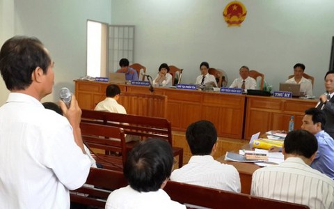 Vụ thất thoát trên 22 tỉ đồng: "lọt lưới" từ Sở TN&MT đến phòng công chứng
