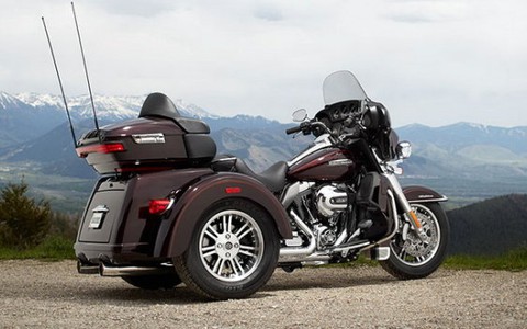 Harley-Davidson trình làng xe 3 bánh 1.690 phân khối!