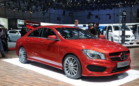 Mercedes CLA, "ván bài" xe sang giá rẻ của Mercedes