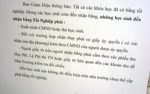 Trường Trung cấp Y - dược Văn Hiến bắt đầu cấp bằng tốt nghiệp