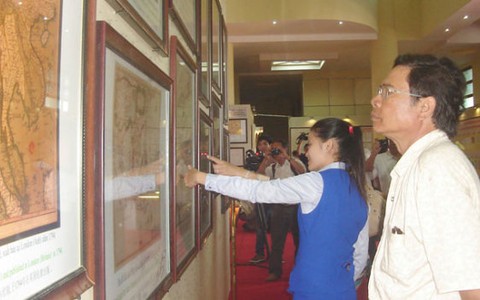 Trưng bày nhiều tư liệu, hiện vật về Hoàng Sa, Trường Sa