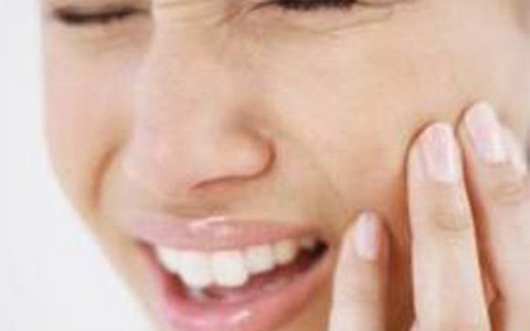 Ai bị răng nhạy cảm