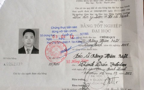 Bằng nha sĩ giá 50 triệu đồng