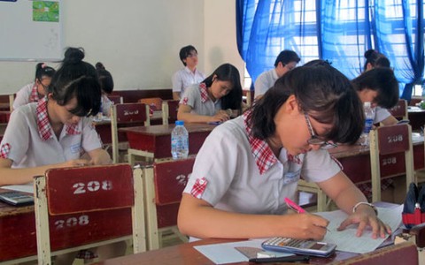 Thi thử tốt nghiệp và đại học y như thật