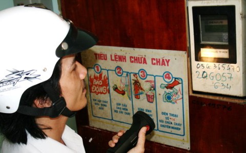 Tiết kiệm hơn 200 tỉ đồng nếu nâng "tuổi thọ" điện kế