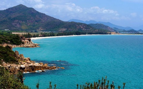 Hoang sơ quyến rũ Bình Tiên